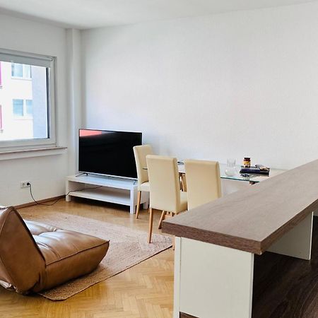 New - Cozy Apartment,Kitchen,Netflix And More Essen Kültér fotó