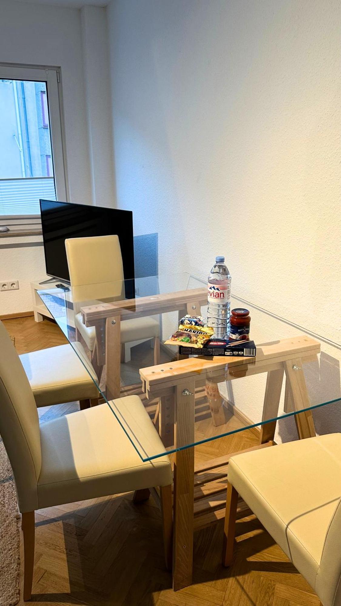 New - Cozy Apartment,Kitchen,Netflix And More Essen Kültér fotó