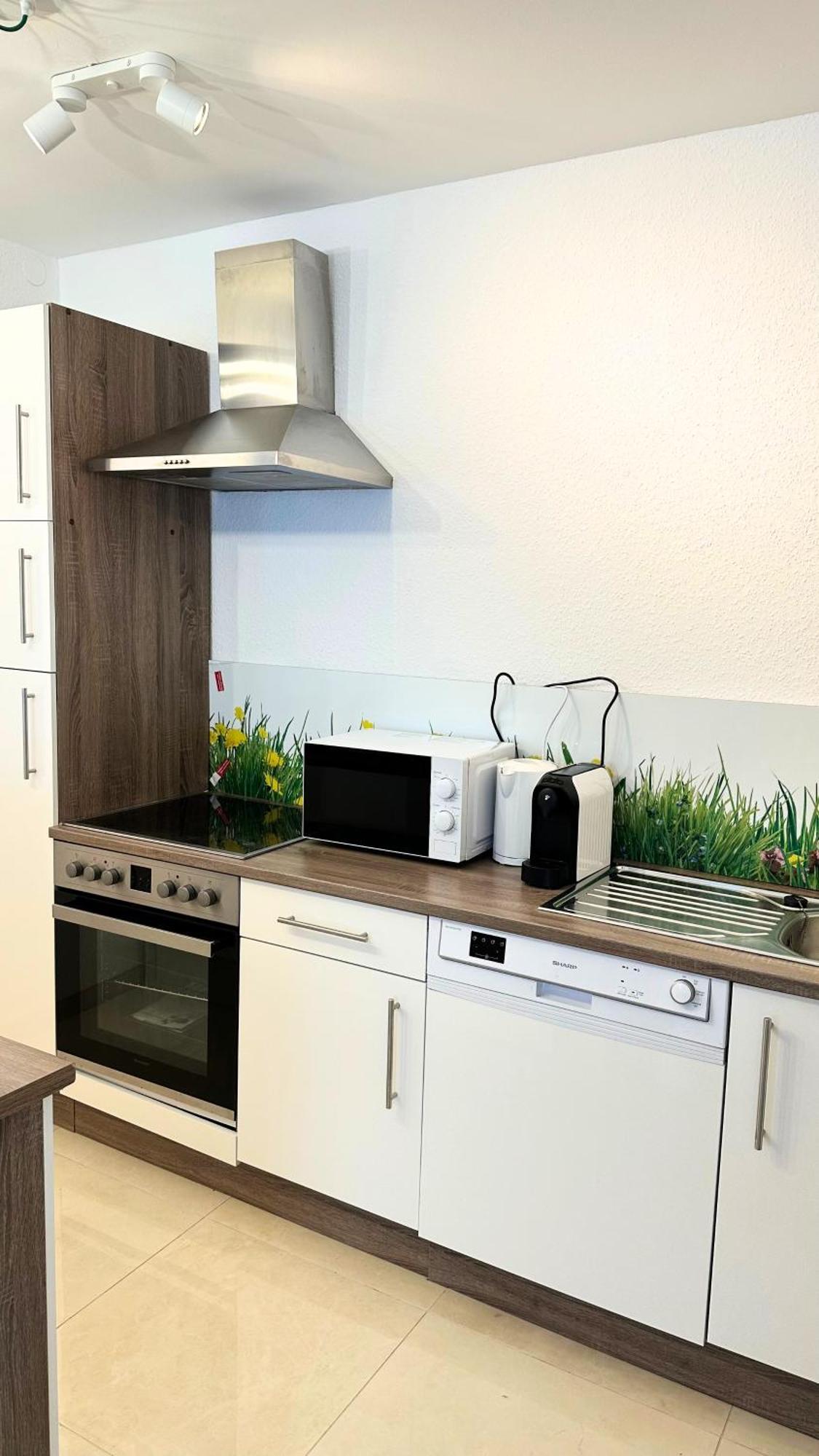 New - Cozy Apartment,Kitchen,Netflix And More Essen Kültér fotó